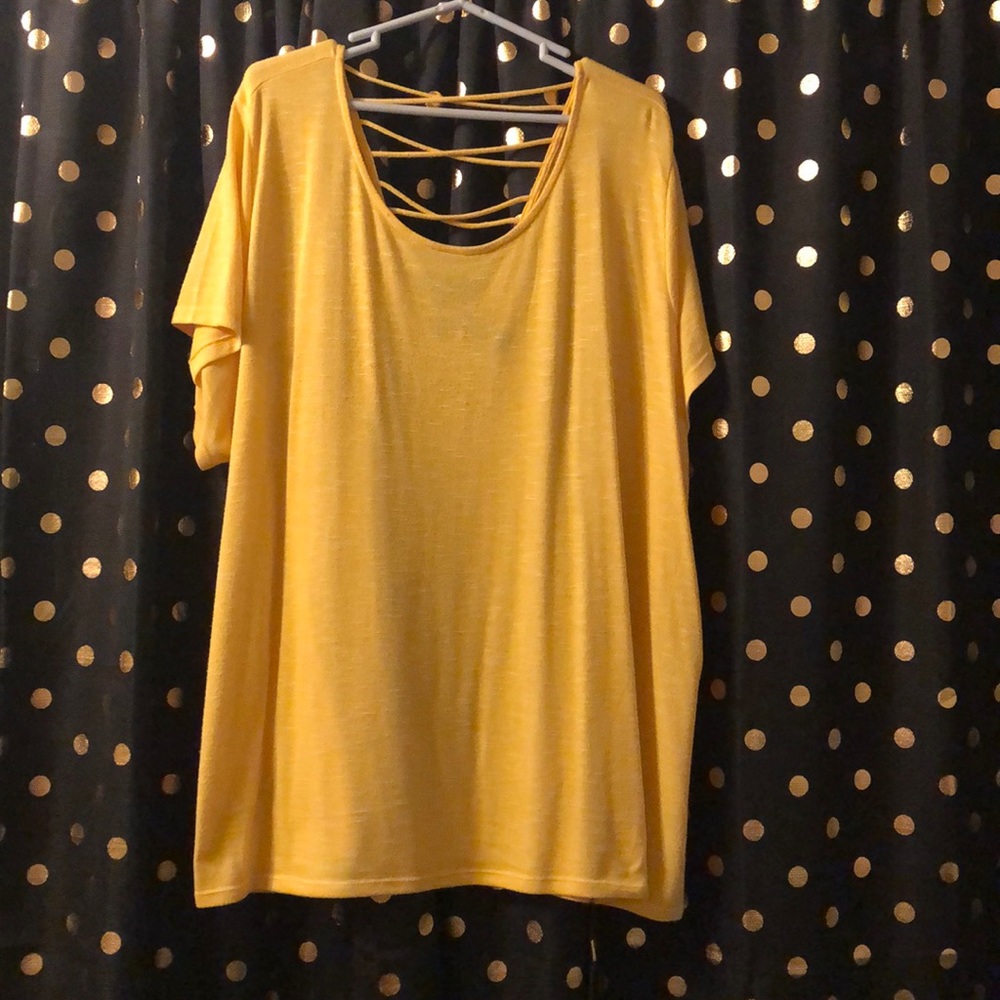 Yellow T-shirt by Torrid size 5